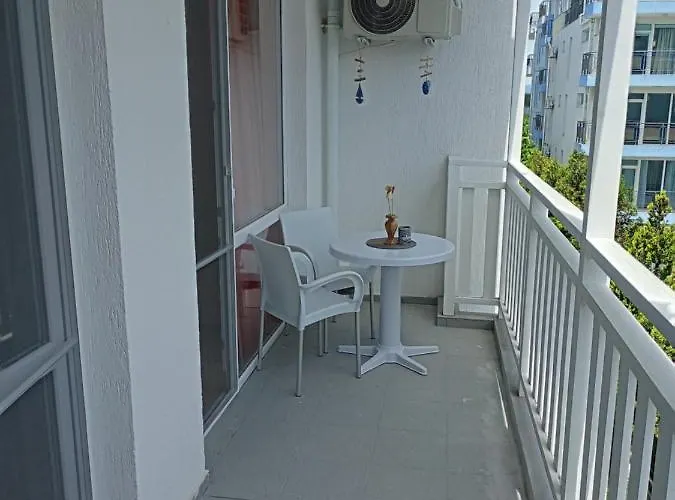 Апартамент Spirit Несебър